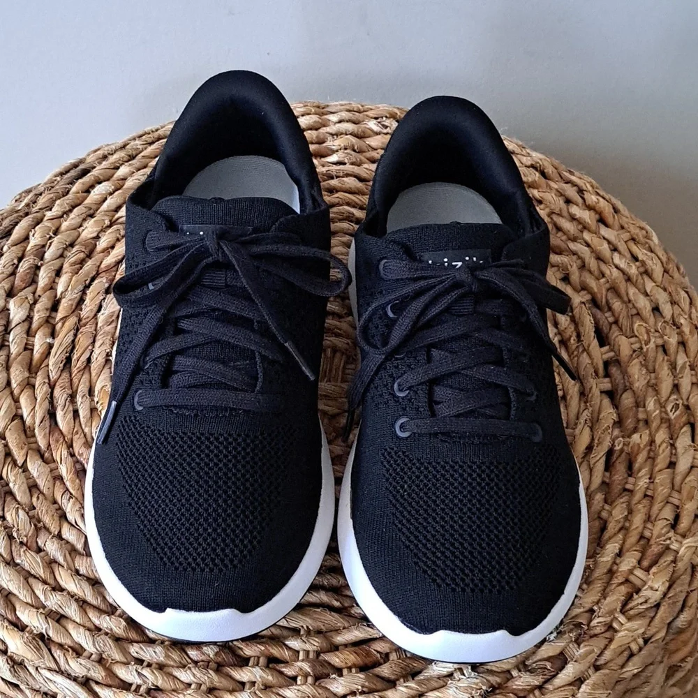 Kizik Womens Lima Hands Free‎ Slip On Black Mesh Knit Athleisure Sneakers 7.5W